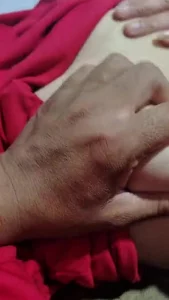 五一劳动节，给60岁干妈舔舔老逼，内射精液精彩对白