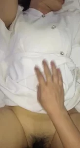 良家韵味少妇性瘾发作，最后射她一脸！